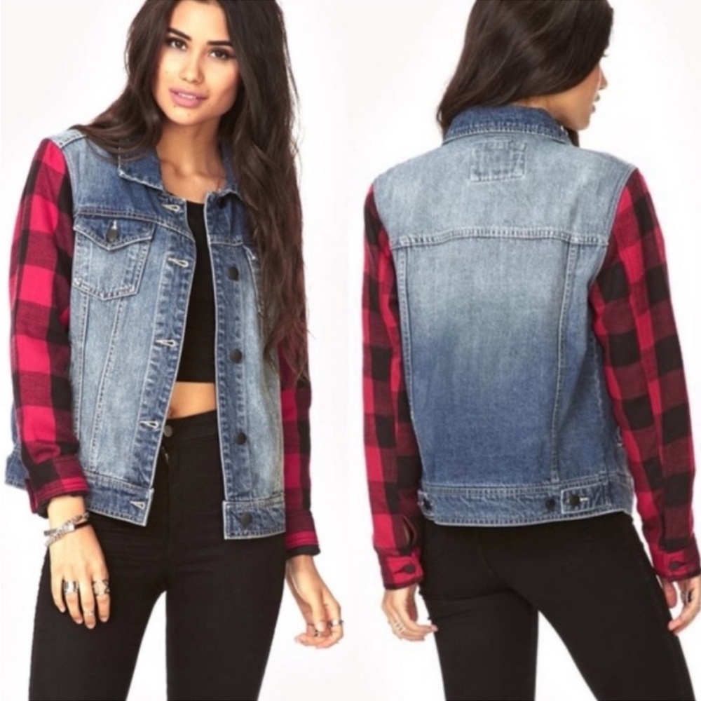 Forever 21 Denim Blue Jean Jacket Red Flannel Sleeves Fall Womens Medium